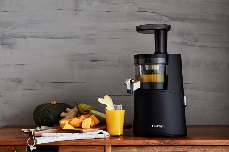 The Top 3 Best Juicers To Put In Your Kitchen Today