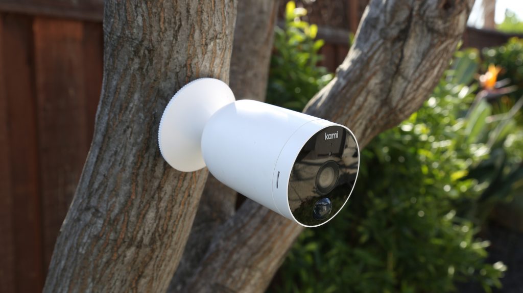 3 Best Outdoor Security Devices : Safety Is The Top Priority Than Anything Else